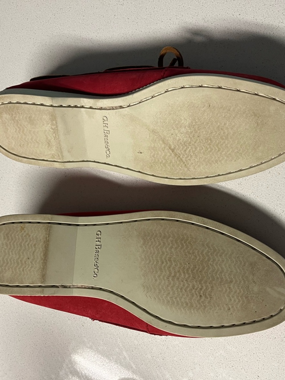 Bass Red Women’s Boat Shoes with Tan Laces - Picture 3 of 5